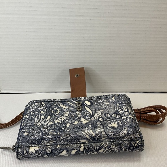 SAKROOTS Navy Spirit Desert Artist Circle Crossbody Zip Wallet Bag/Wristlet - Picture 10 of 13